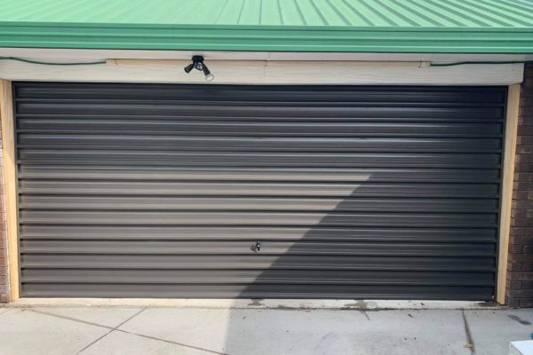 Summit Garage Doors offer the best quality in garage door restoration and repairs in Canterbury