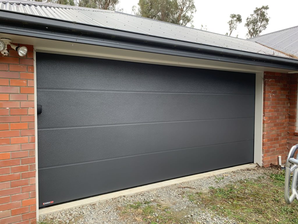 Summit Garage Doors are garage door installers and repair specialists in Christchurch and North Canterbury