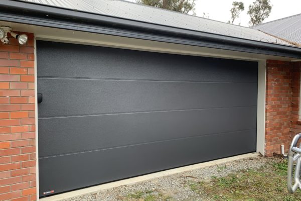 Summit Garage Doors are garage door installers and repair specialists in Christchurch and North Canterbury