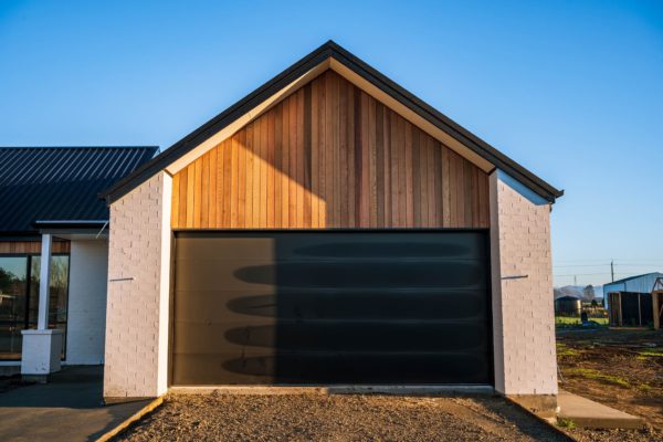 Summit Garage Doors can service your garage door in Kaiapoi, Rangiora, Swannanoa, Christchurch and all over Canterbury!