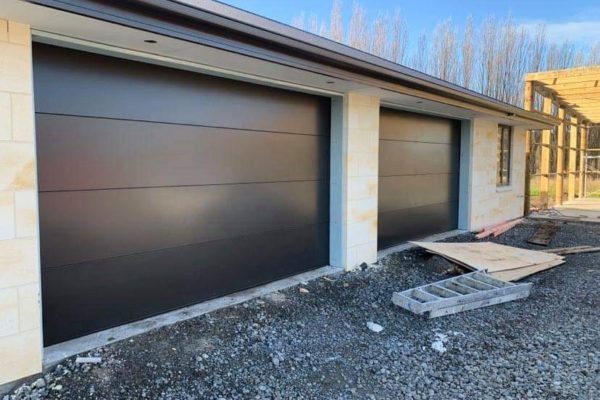 Summit Garage Doors can service your garage door in Kaiapoi, Rangiora, Swannanoa, Christchurch and all over Canterbury!