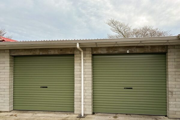 summit_garage_doors_maintance_install_repair_canterbury_0